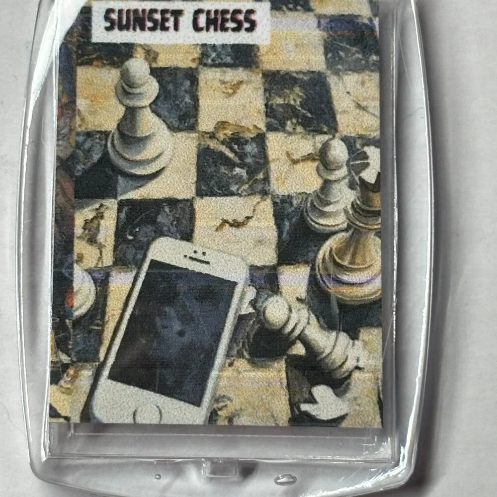 Phone & Chess - Chess Photo Keychain - Picture 2 of 3